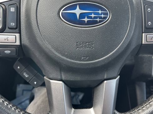 Used 2017 Subaru Outback 2.5i Limited AWD/4WD image 15