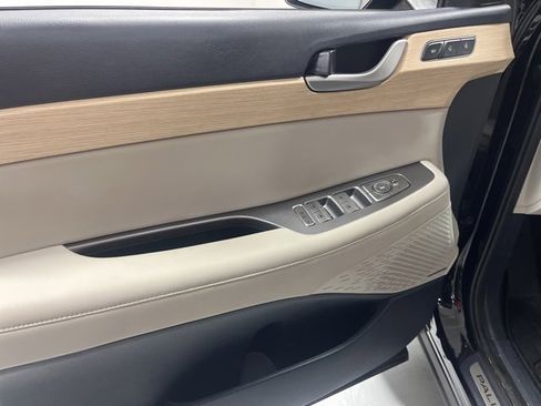 Used 2023 Hyundai Palisade Limited w/ Cargo Package image 6