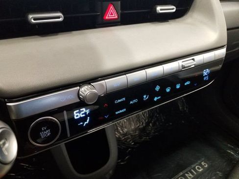 Certified 2024 Hyundai Ioniq 5 SEL RWD image 7