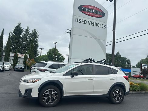 Used 2018 Subaru Crosstrek 2.0i AWD/4WD image 2