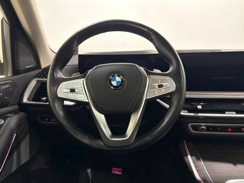 Used 2025 BMW X7 xDrive40i w/ Premium Package AWD/4WD image 35