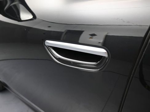 Used 2023 Maserati Grecale Modena image 41