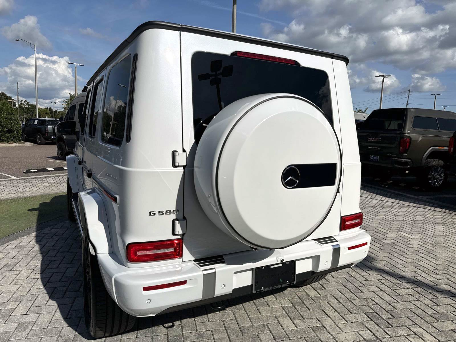 New 2027 Mercedes-Benz G 580 e image 9