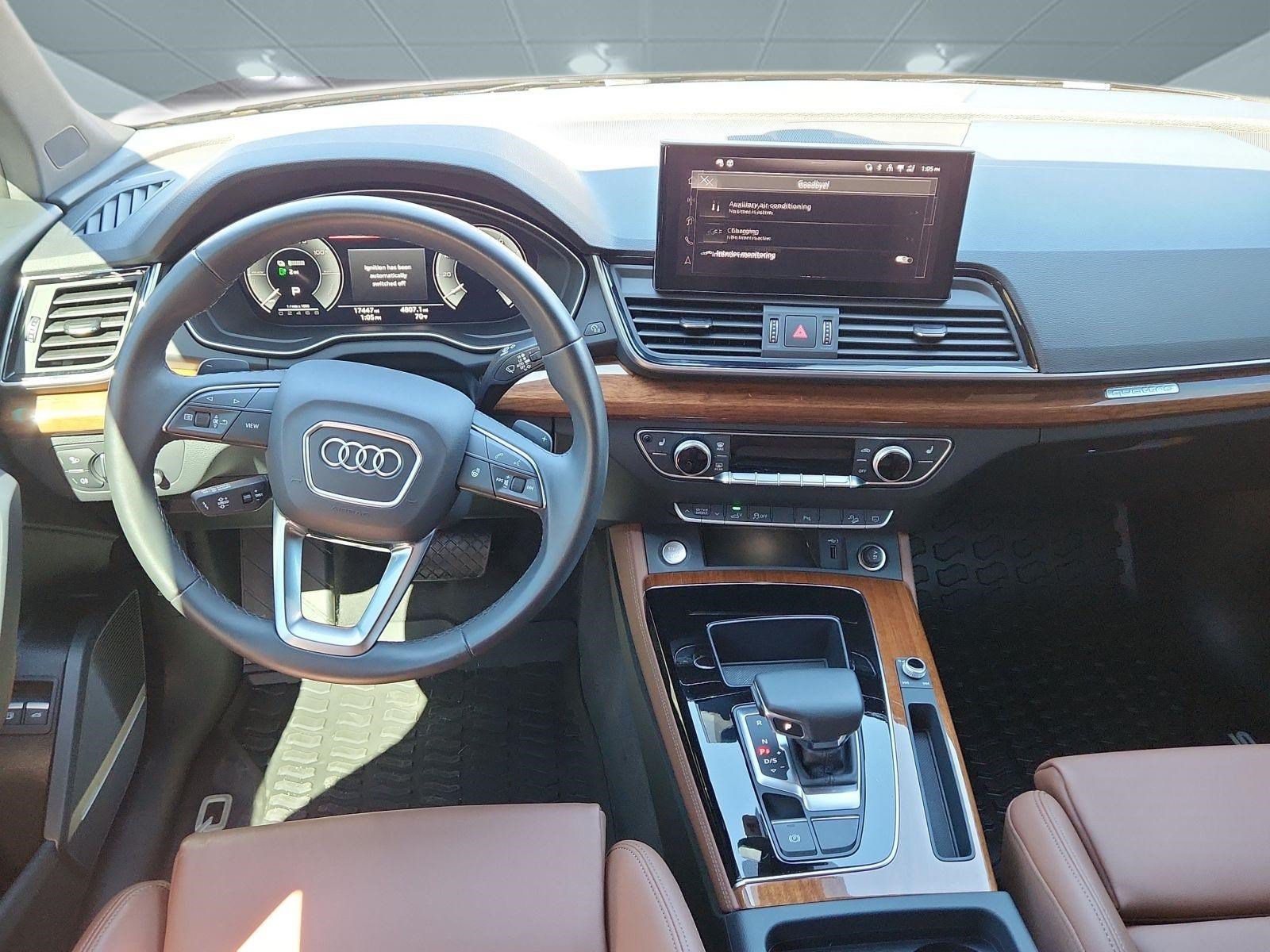 Used 2024 Audi Q5 e Premium Plus w/ Premium Plus Package AWD/4WD image 15