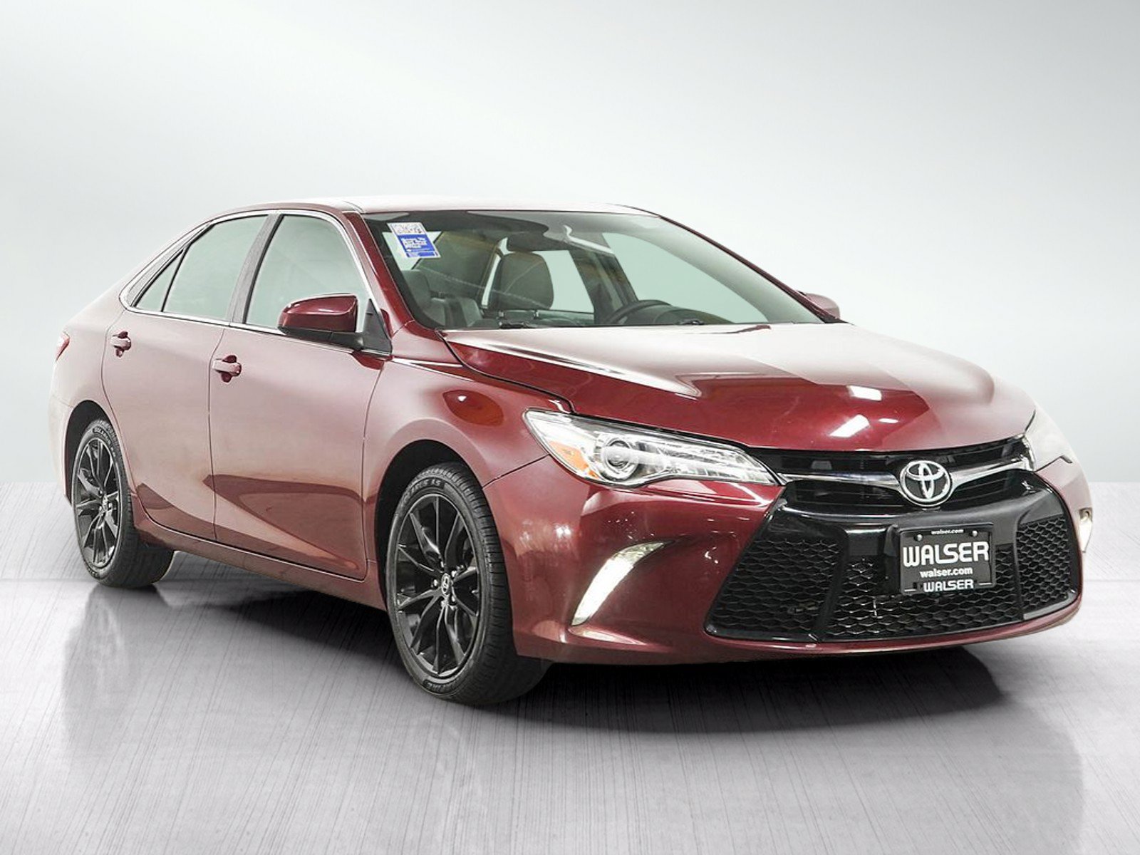 Used 2015 Toyota Camry XSE w/ Moonroof Package FWD image 7
