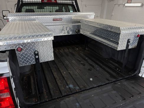 Used 2018 Chevrolet Silverado 1500 W/T w/ Trailering Package AWD/4WD image 29