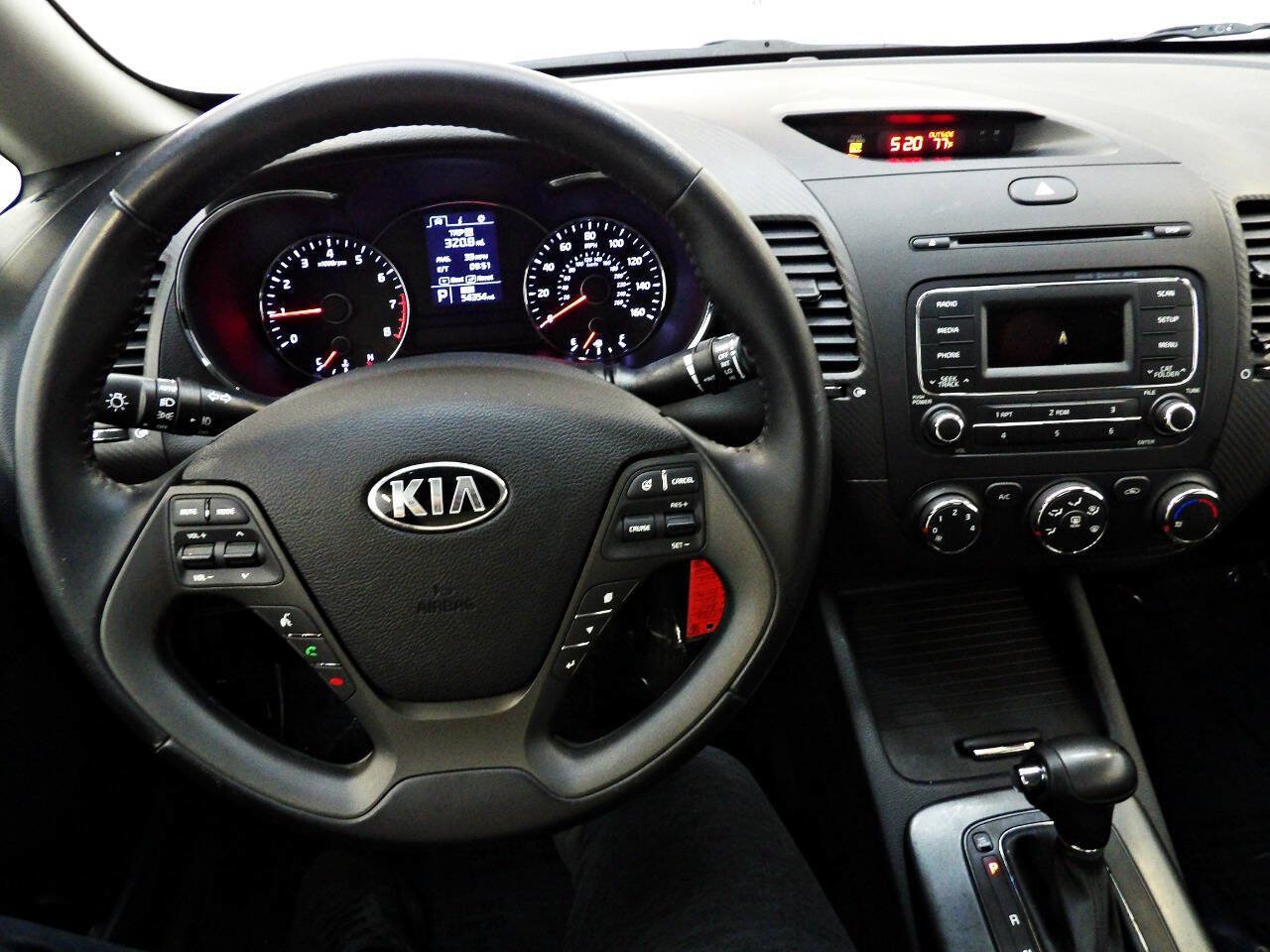 Used 2015 Kia Forte EX FWD image 16