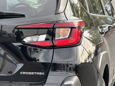 Used 2025 Subaru Crosstrek 2.5i Limited w/ Popular Package #4A image 34
