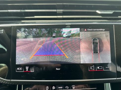 Used 2022 Audi RS Q8 w/ Carbon Optic Package image 11