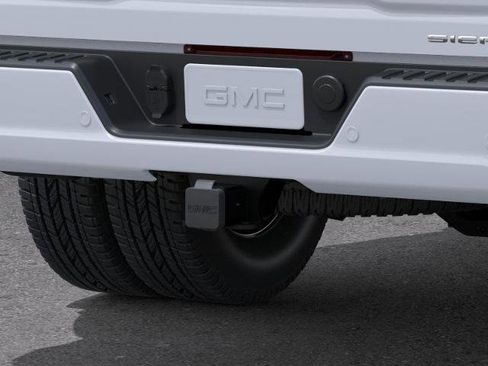 New 2026 GMC Sierra 3500 Denali w/ Denali Reserve Package image 38