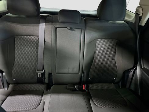 Used 2023 Kia Sportage LX image 27