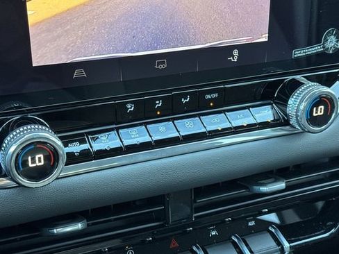 New 2026 GMC Canyon Elevation image 22