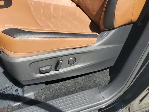 Used 2025 Nissan Pathfinder Platinum w/ Cargo Package FWD image 25