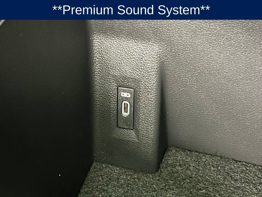 Used 2023 Volkswagen Atlas SE w/ Panoramic Sunroof Package FWD image 16