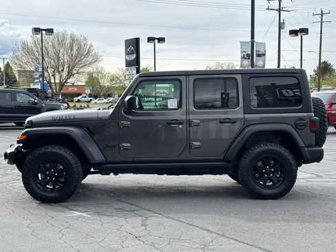 Used 2023 Jeep Wrangler Unlimited Sport AWD/4WD image 8