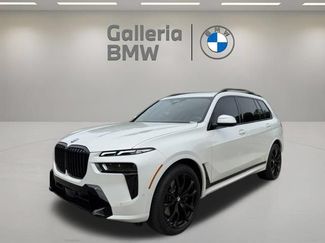Used 2026 BMW X7 xDrive40i w/ M Sport Package AWD/4WD video 1