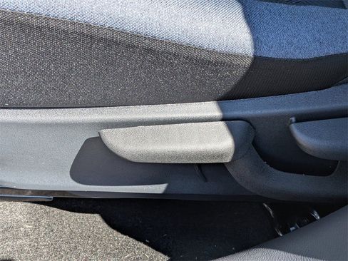 New 2025 Nissan Versa SV w/ Trunk Package image 19