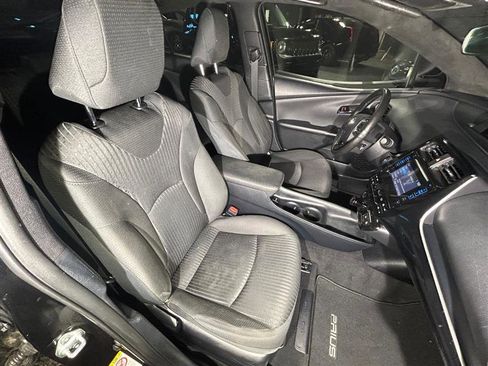 Used 2016 Toyota Prius Two image 15