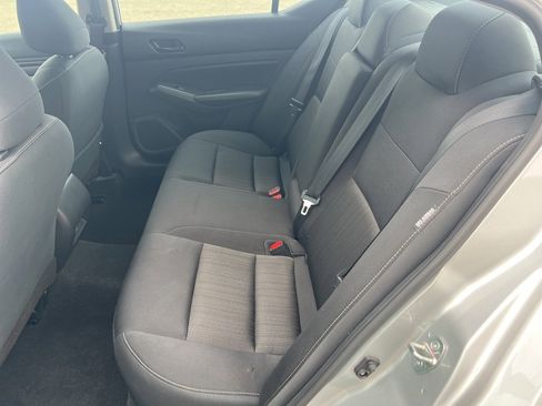 Used 2024 Nissan Altima 2.5 SV image 11