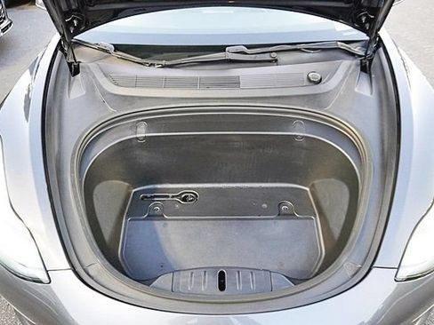 Used 2019 Tesla Model 3 Mid Range RWD image 15