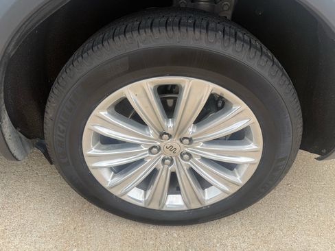 Used 2023 Ford Explorer King Ranch w/ Technology Package AWD/4WD image 7