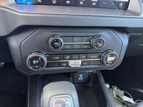 New 2025 Ford Bronco Big Bend image 15