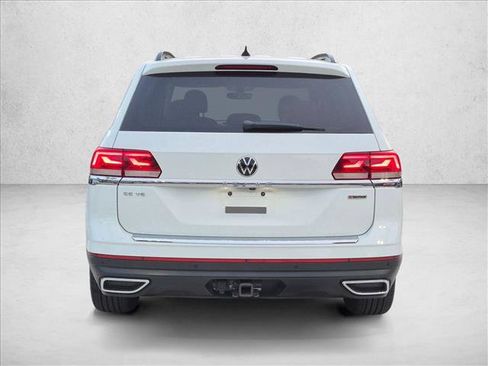 Used 2022 Volkswagen Atlas SE w/ Panoramic Sunroof Package AWD/4WD image 6