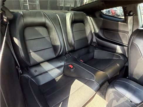 Used 2018 Ford Mustang Premium RWD image 26
