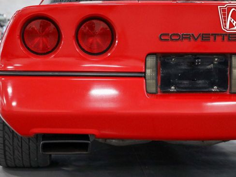 Used 1989 Chevrolet Corvette Coupe image 30