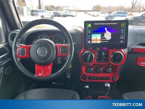 Used 2018 Jeep Wrangler Unlimited Sport image 15