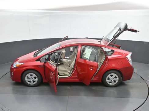 Used 2011 Toyota Prius Four w/ Navigation Pkg FWD image 41