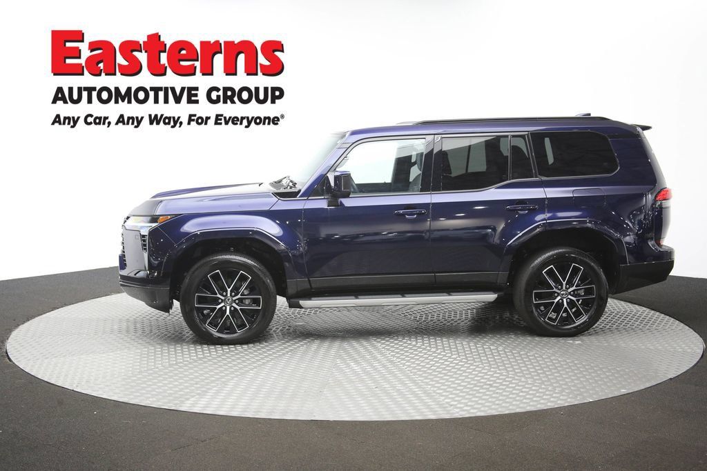 Used 2025 Lexus GX 550 w/ Accessory Package (2T) AWD/4WD image 65