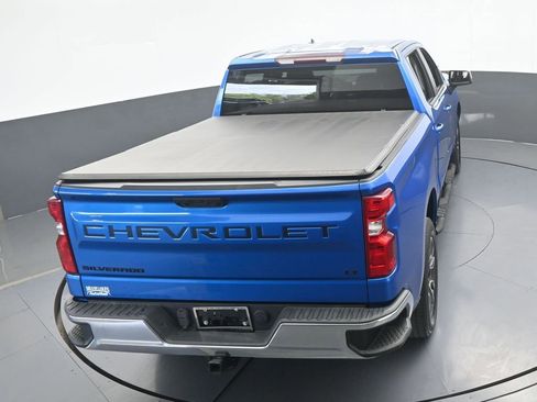 Used 2022 Chevrolet Silverado 1500 LT w/ LPO, Dark Essentials Package RWD image 46