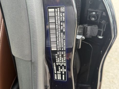 Used 2022 Alfa Romeo Stelvio Ti AWD/4WD image 23