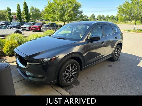 Used 2018 MAZDA CX-5 Touring w/ Preferred Equipment Package FWD image 1
