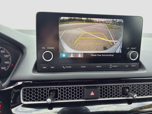 Used 2024 Honda Civic Sport image 16