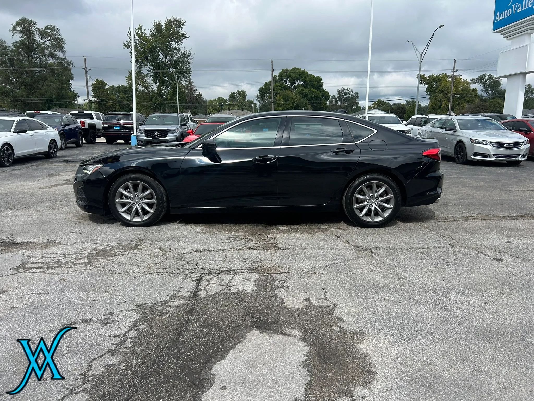 Used 2022 Acura TLX FWD image 4