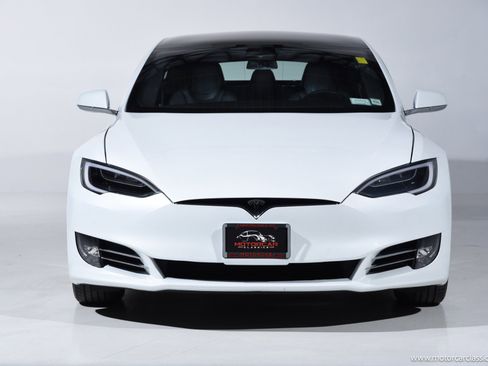 Used 2018 Tesla Model S 100D image 2