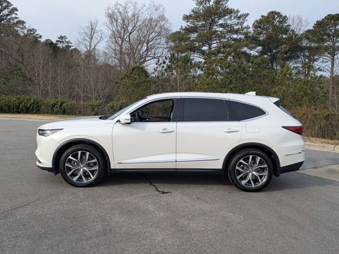 Used 2024 Acura MDX FWD w/ Technology Package image 8