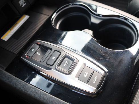 Used 2022 Honda Pilot Elite image 19