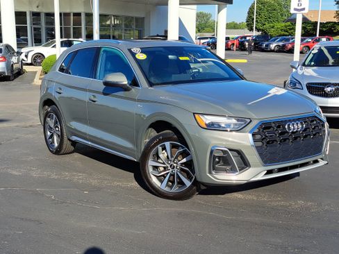 Used 2023 Audi Q5 2.0T Premium image 25