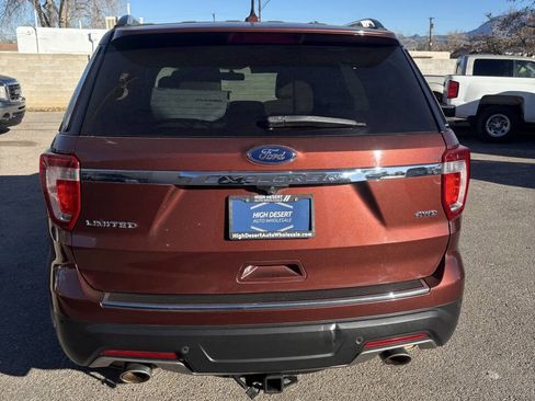 Used 2018 Ford Explorer Limited image 6