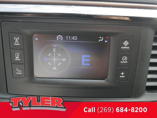 Used 2017 Chrysler Pacifica LX FWD image 43