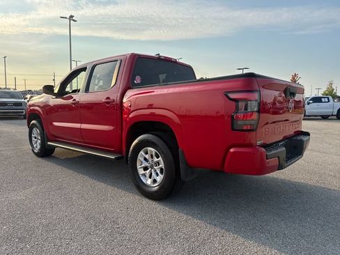 Used 2024 Nissan Frontier SV w/ Technology Package AWD/4WD image 4