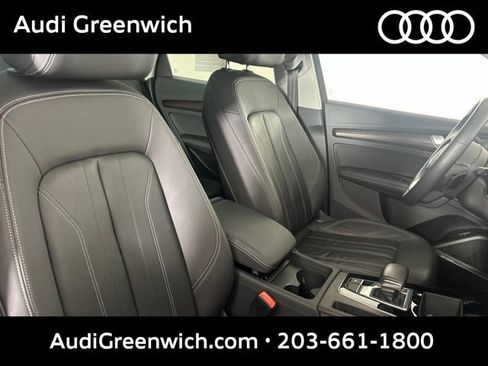Used 2023 Audi Q5 2.0T Premium Plus w/ Premium Plus Package AWD/4WD image 11