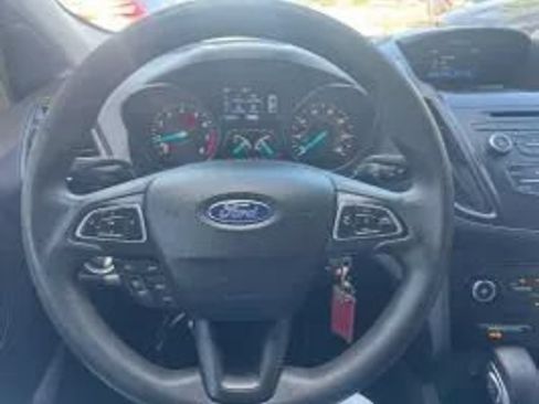 Used 2017 Ford Escape S FWD image 15