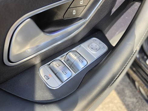 Used 2025 Mercedes-Benz GLE 53 AMG 4MATIC image 15