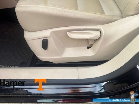 Used 2012 Volkswagen Tiguan SE AWD/4WD image 18