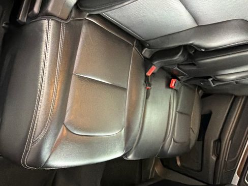 Used 2016 Ford Explorer Limited AWD/4WD image 21