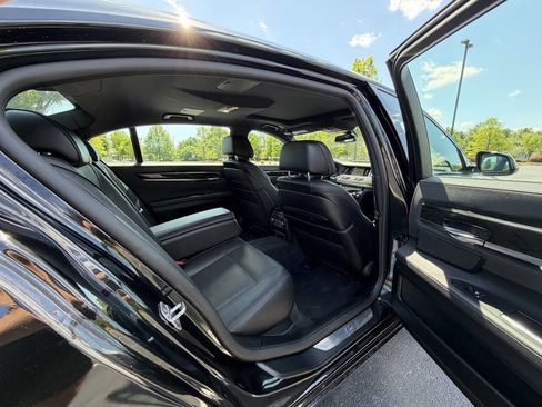 Used 2015 BMW 740Li xDrive AWD/4WD image 13